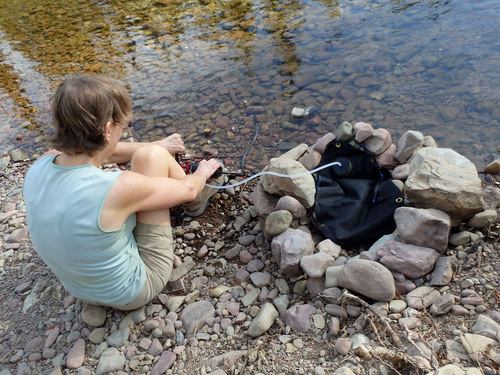 GDMBR: Terry pumps the MSR Sweetwater Filter for a while.